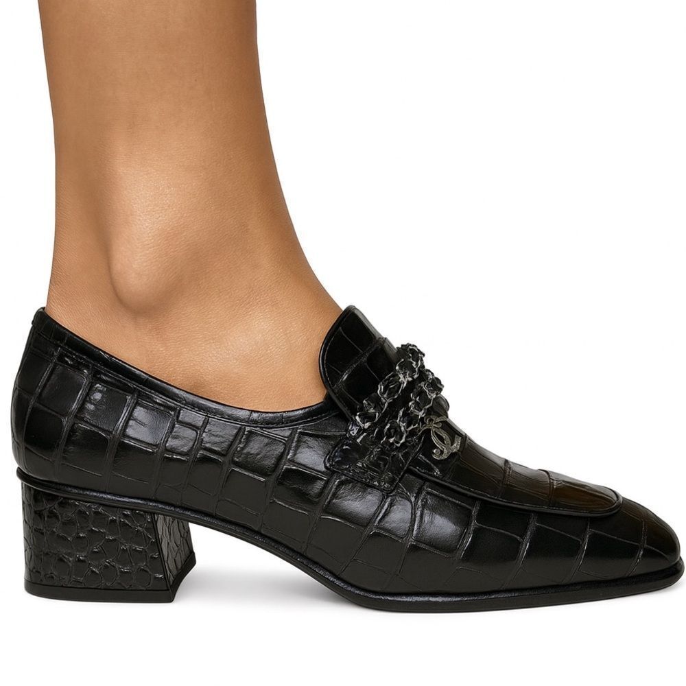 CHANEL Black Calfskin Croc Printed Leather Low Heel Chain Mocassin IT36.5